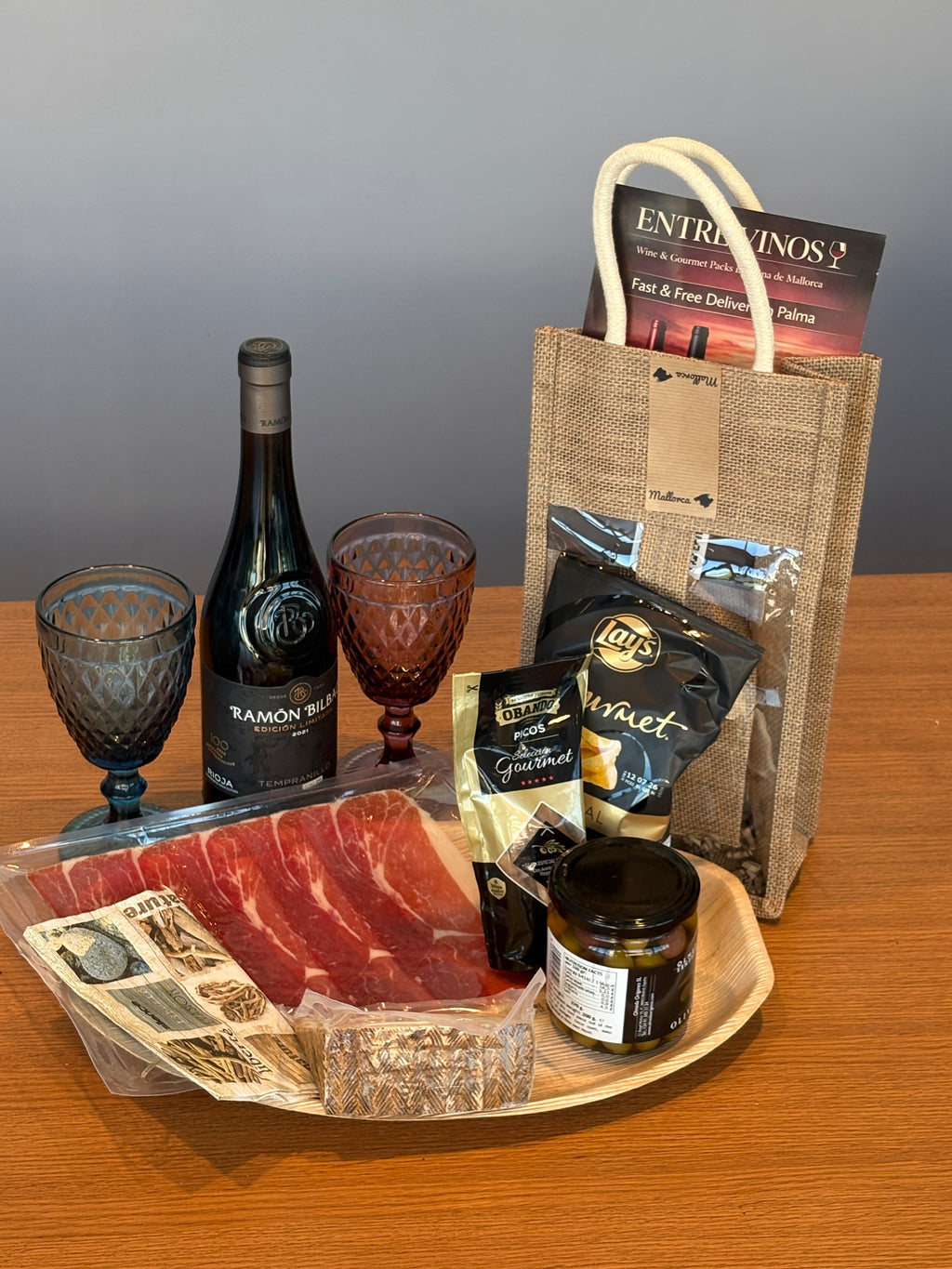 🌅 Sunset Wine & Gourmet Pack